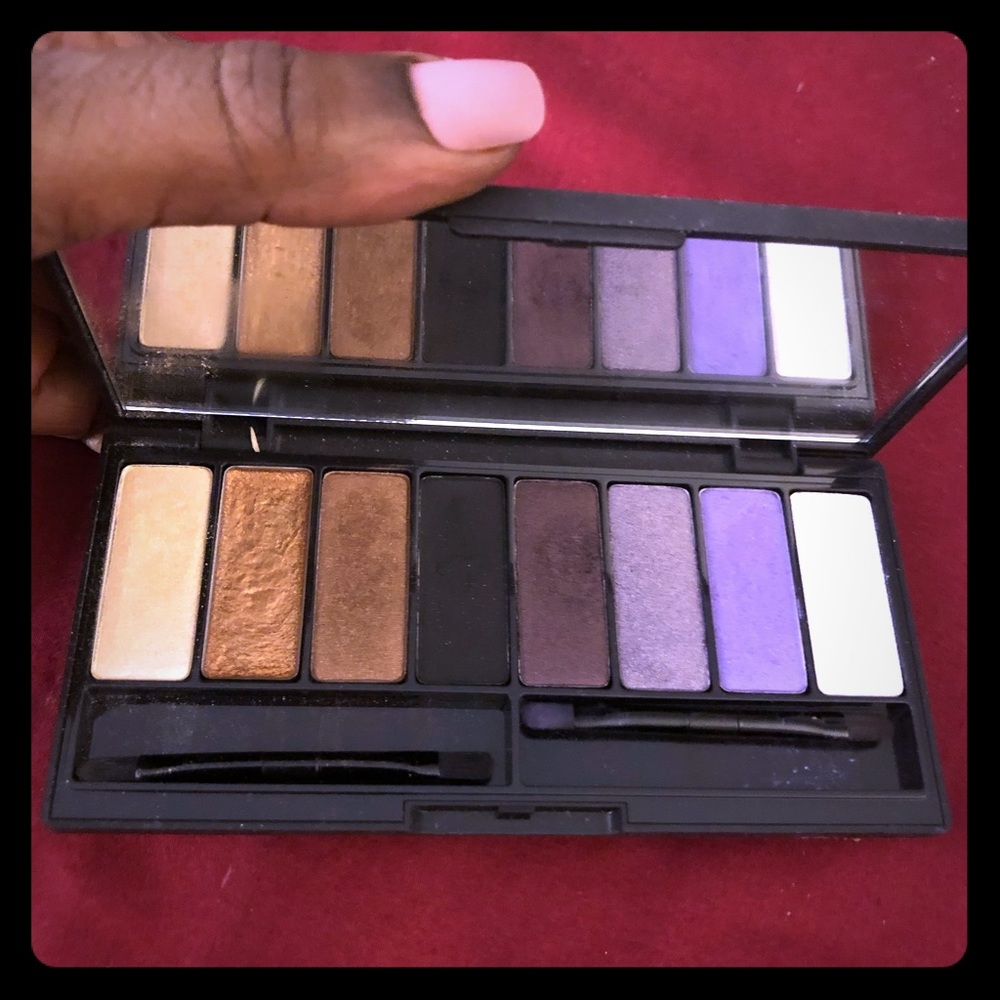 Rare, beautiful KVD “True Love” palette.